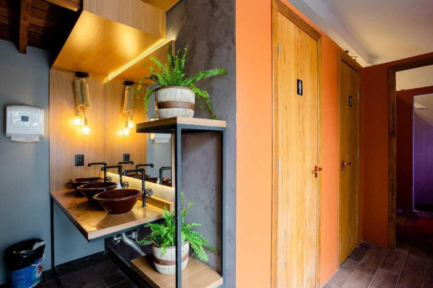Nomades Vibe Da Ilha - Adventure Hostels & Coworking Florianópolis Zewnętrze zdjęcie